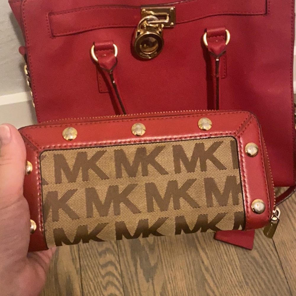 Michael Kohrs Purse View 4